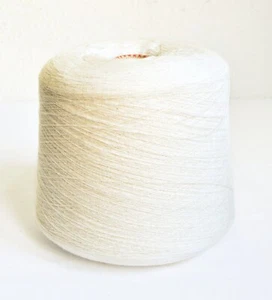 Soft Italian 100% Merino Knitting Yarns, 10.6 oz / 300 grams - Balls or Cone - Picture 1 of 3