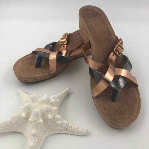 Sandalo infradito UGG Adalie con zeppa in sughero metallizzato 8 5 M us intime ottimeioni