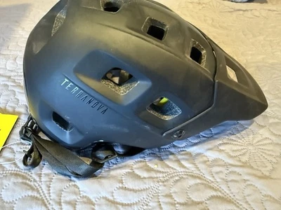 Capacete MET Terranova MIPS - Preto, fosco, médio  - Imagem 1 de 2