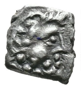 LYCAONIE - LARANDA - Obole argent SUP 350-300 BC Héraklès loup monnaie grecque - Picture 1 of 3
