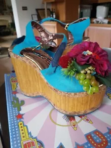 IRREGULAR CHOICE Grapes French Vila Cabernet Pinot Grigio High Heels 7.5 ❤️tb - Picture 1 of 12