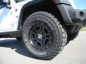 Alu Felge 8,5 x 17 ET +10 schwarz Jeep Wrangler JK TÜV - Bild 1 von 2