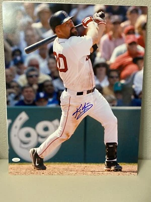 凯文·尤基利斯签名波士顿红袜队 16x20 照片 JSA — 第 1/4 张图片