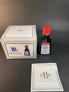 Caja de baratijas con bisagras de porcelana McCormick 2001 retirada colección PHB vainilla - Imagen 1 de 16