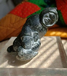 MUSEUM Quality Inuit Stone Carving, Signed E9-1572 CONLUCY NAYOUMEALOOK  - Picture 1 of 12