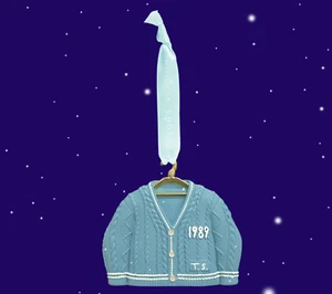 Taylor Swift TAYLORS VERSION 1989 TV Cardigan Ornament Christmas - Picture 1 of 2