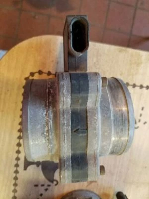 98 99 00 01 02 03 04 ISUZU RODEO MEDIDOR DE FLUJO DE AIRE 2 PUERTAS SPORT 4 DR 3,2 L 6 CICLOS Foto 1 de 4