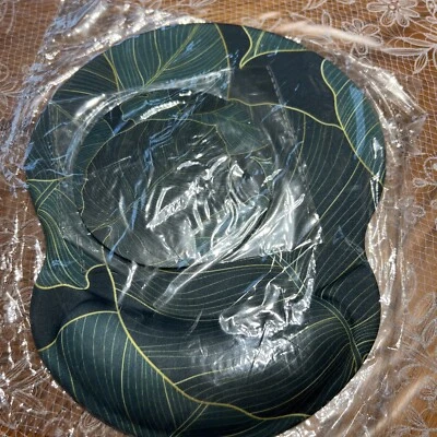 Ergonomic Mouse Pad with Gel Wrist Support Rest + Coaster Non-Slip & Pain Relief - Image 1 of 4