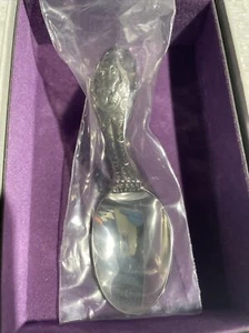 Reed and Barton Curved Baby Children's Spoon Leopard Cat Handle Silver Plated - Picture 1 of 5