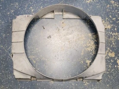 Cubierta del ventilador del radiador Ford Torino Ranchero Boss 351C 1971 D1ZE-8146-AA Foto 1 de 4