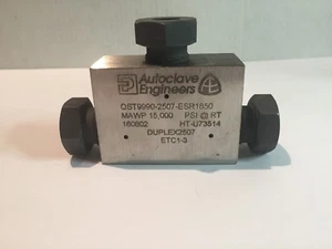 Ingenieros de autoclave QST9990-2507-ESR1850, conexión en T de baja presión 9/16 "15000PSI - Imagen 1 de 8