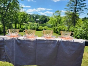 Vintage Arcoroc France Rosaline Pink Depression Glass Swirl Tea Cups/Saucers - Picture 1 of 4
