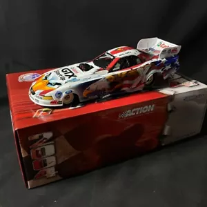 Action John Force & Norwalk Raceway Park Freedom's Flight Castrol GTX 2004 1/24 - Bild 1 von 14