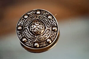 Sterling Silver 925 Round Brooch Celtic Design 24.59g - Picture 1 of 7