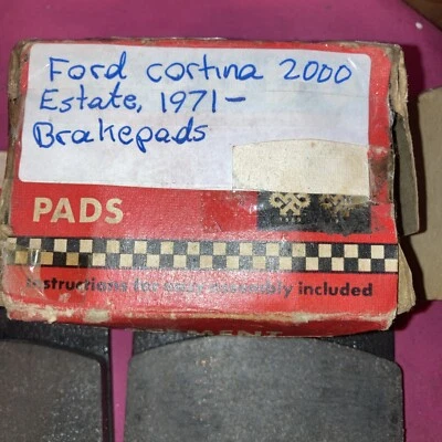 Ford Cortina break 2000. 1971 - Plaquettes de frein. FD559G.(M).  - Photo 1/4