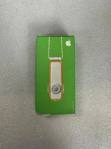 Apple iPod Shuffle Sport Case 1st Generation M9758G/A. New, Open Box. - Picture 1 of 5