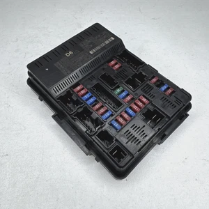 Unidad de control Nissan Altima 2015-18 montaje fuente de alimentación IPDM 284B73TS9E OEM - Imagen 1 de 8
