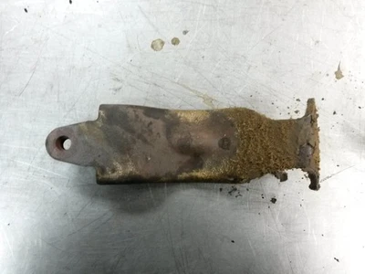 Exhaust Manifold Support Bracket From 1996 Pontiac Grand Am  2.4 - Image 1 of 4