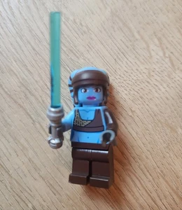 LEGO Star Wars Aayla Secura Twi'lek Minifigure 75182 con spada laser MiniFig Usato in ottime condizioni - Foto 1 di 6