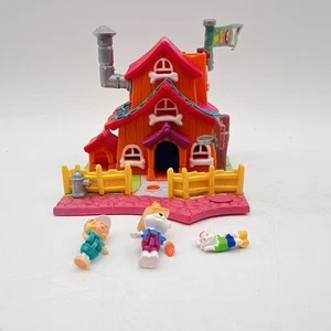 De colección Polly Pocket 1994 Bluebird Dog House Juego Completo Barclays Cottage - Imagen 1 de 3