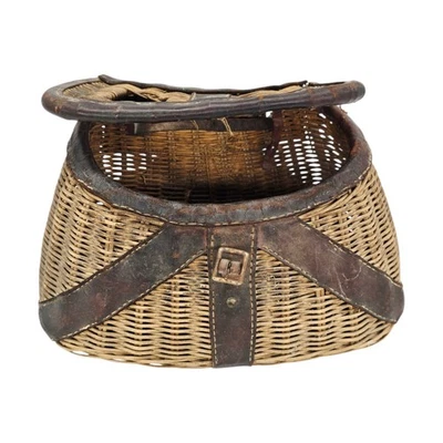 Antigua cesta de mimbre tejida vintage de pescador creel pesca con mosca forrajeo cuero Foto 1 de 4