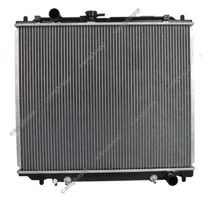 For Mitsubishi Pajero Montero V46 4M40T 1993-1998 Aluminium Radiator - Picture 1 of 4