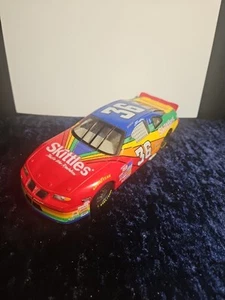 Nascar Ernie Irvan #36 Skittles 1998 Pontiac Grand Prix 1:24 Scale @33 - Picture 1 of 11