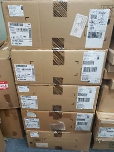 Dell R210 II Server- 2.4ghz Intel Xeon - 4 GB RAM / 500 GB HD / No o/s -NEW - Picture 1 of 2