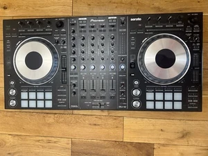 Pioneer DDJ SZ 4 Channel Controller Serato Compatible - Picture 1 of 4