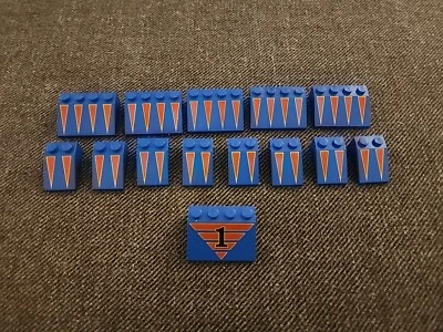 Lot Of LEGO 3297 & 3298 Pieces - Blue Slopes - 4x3 & 2x3 - With Red Triangles - Image 1 of 4