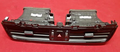 Kia Optima 2016 2017 2018 2019 2020 tablero central luz peligro ventilación parrilla bisel Foto 1 de 4