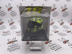 Die Cast Helmets Of Valentino Rossi 1/5 " Winter Test 2015 " - Picture 1 of 3