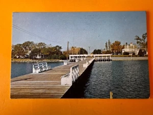 Postcard: Public Landing, Chincoteague Bay, Maryland, unposted, photochrome - Picture 1 of 2