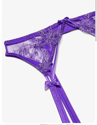 VICTORIAS SECRET VERY SEXY STARSTRUCK LACE EMBROIDERED GARTER BELT XS/S - Image 1 of 3