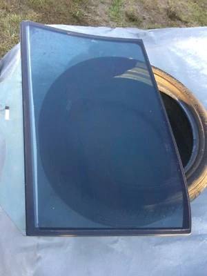 BMW E38 750IL 740iL Puerta Trasera Derecha Ventana VIDRIO Doble Panel Vidrio ¡COCHE DE PIEZAS! Foto 1 de 3
