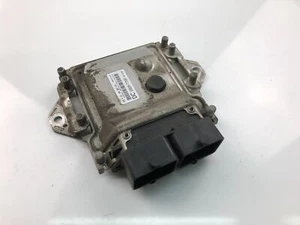 NR381 SUZUKI Engine Control Unit ECU 33920-71M20 - Picture 1 of 4