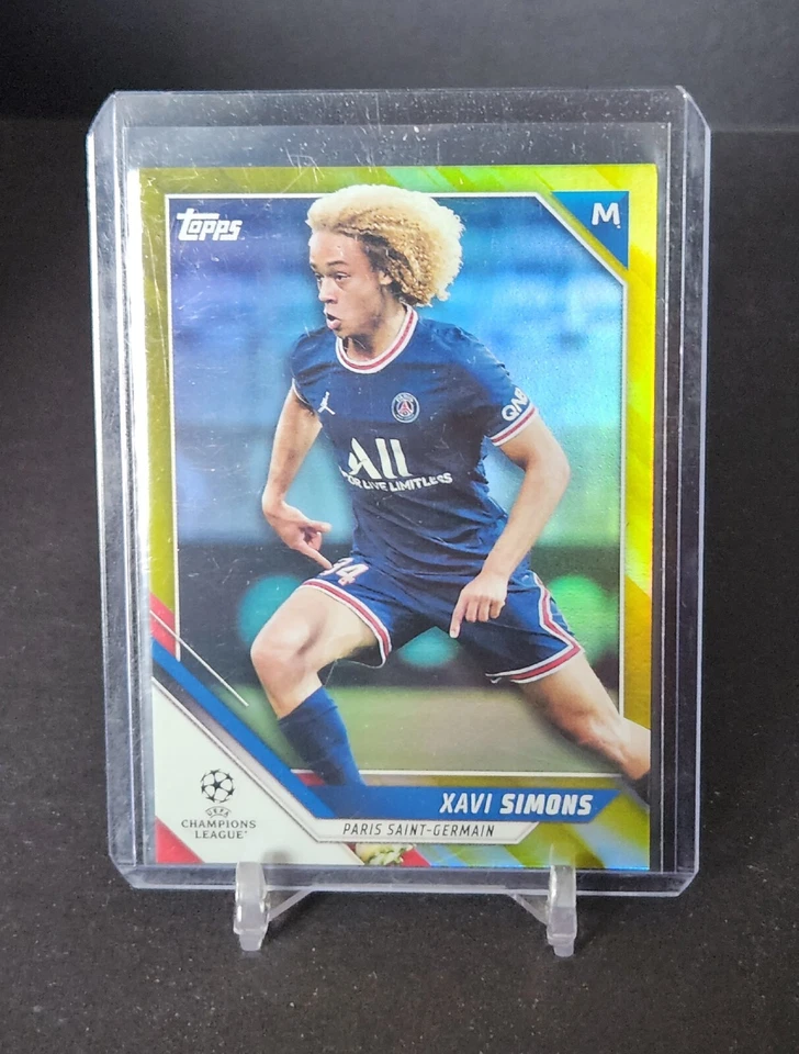 Xavi Simons 2021-22 Topps UCL Collection Yellow Foil /250  #33 - Image 1 of 3