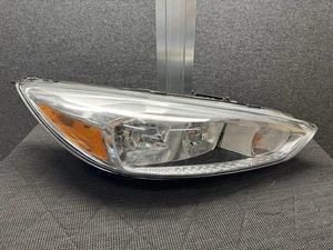2015 - 2018 Ford Focus Halogen Headlight (Left/Driver) - Picture 1 of 4