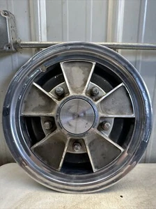 1968 Ford Torino Mag Style Hubcap 15" Original Vintage - Picture 1 of 3