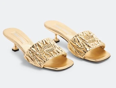 Sandalias NWB MIU MIU Ayers matelassé doradas $1,644 talla 37.5 Foto 1 de 4