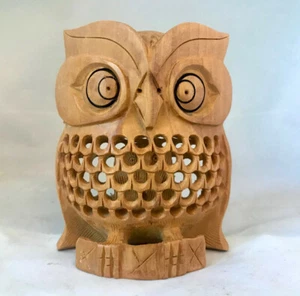 Madera Tallado a Mano Búho Red Patrón Con Mochuelo Dentro Pájaro Regalo Hecho - Imagen 1 de 4