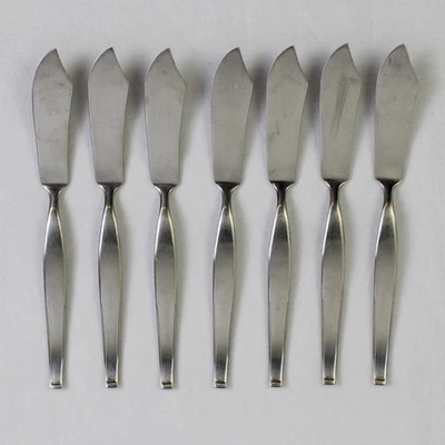 Lot of 7 Noritake Fantasy Butter Knives Flatware 18/8 Stainless Steel  - Image 1 of 4