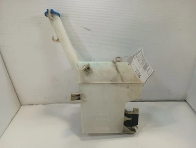 2012 年现代 Veloster 11477047 后盖洗涤水库 — 第 1/4 张图片