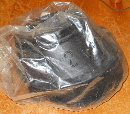 Protector de llenado de tanque de combustible de 4 cilindros Pontiac Vibe 2009-10 NOS Foto 1 de 1