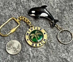 Myrtle Beach Souvenir Spinner Keychain Keyring W/Shark Plus Orca Whale Keychain - Picture 1 of 3