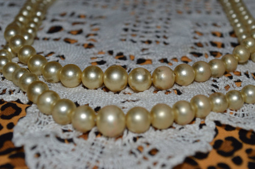 OFF WHITE Vintage Two Strand Off White Beaded Necklace