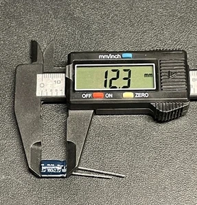 Qty. 5 Elna 2.2uf 160v Radial Electrolytic Capacitor NOS - Picture 1 of 3