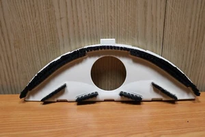 für Vorwerk, Kobold, Kobold, Kobold VK135, VK136 weiße dreieckige Borstenunterbürste - Bild 1 von 3