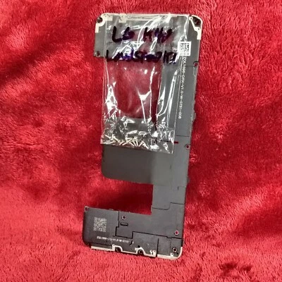 OEM LG K40 Parte Trasera Plástico Medio Carcasa Trasera Módulo Altavoz Tornillos Repuesto  Foto 1 de 2