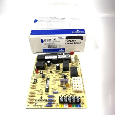 Control de horno integrado White Rodgers Goodman 50M56-743 PCBBF132S PCBBF122S Foto 1 de 3